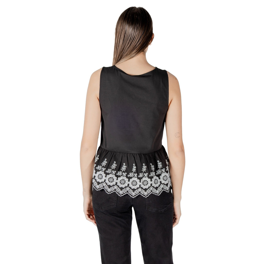 Ichi Top Donna