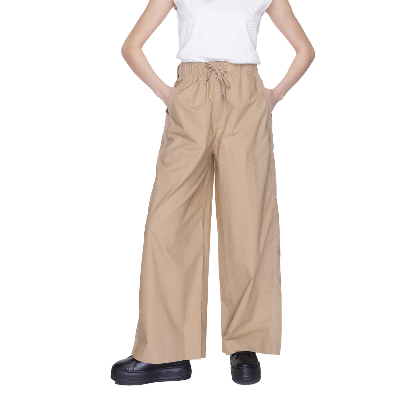 Blauer Pantaloni Donna